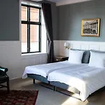 Hotel Hamlet
